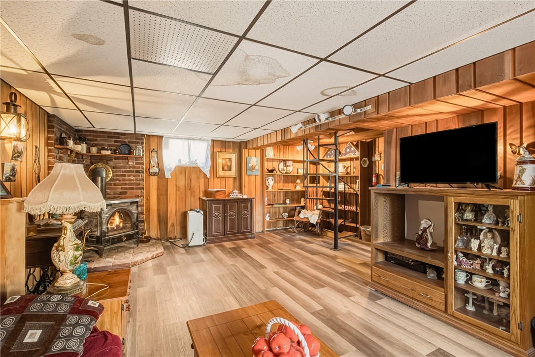 Boswell Boro, Pennsylvania 15531, United States, 3 Bedrooms Bedrooms, ,2 BathroomsBathrooms,Residential,Active,255203