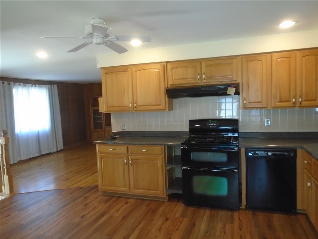 1040 Catherine Dr Dr, Conway, Pennsylvania image 5