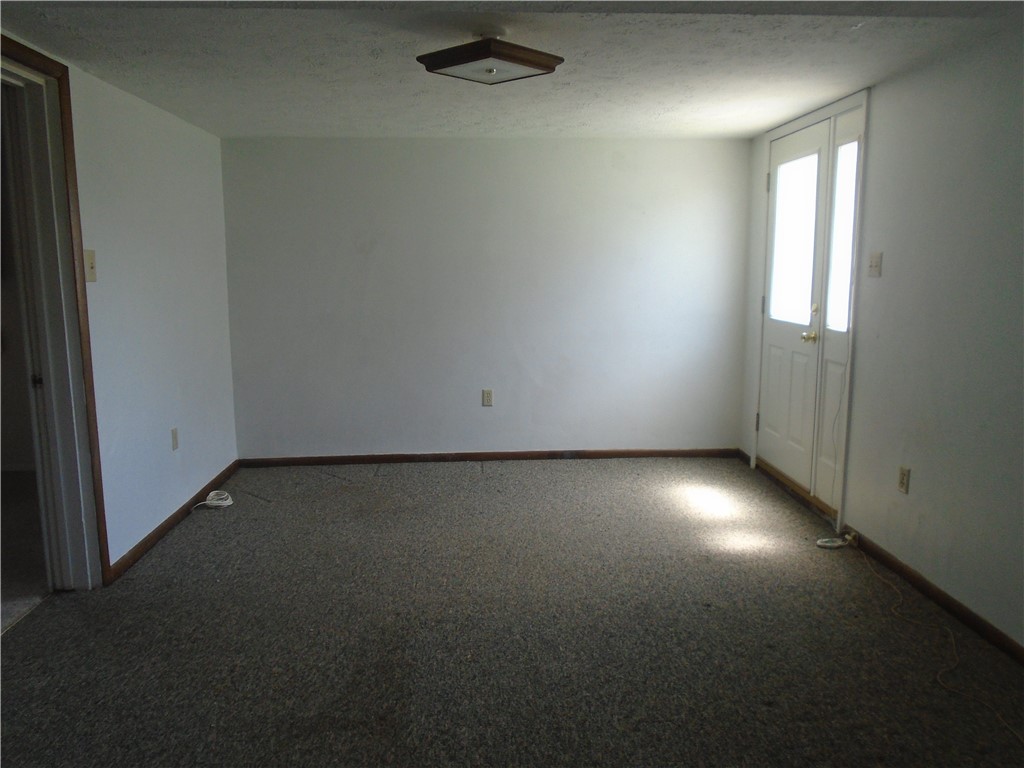 1040 Catherine Dr Dr, Conway, Pennsylvania image 25