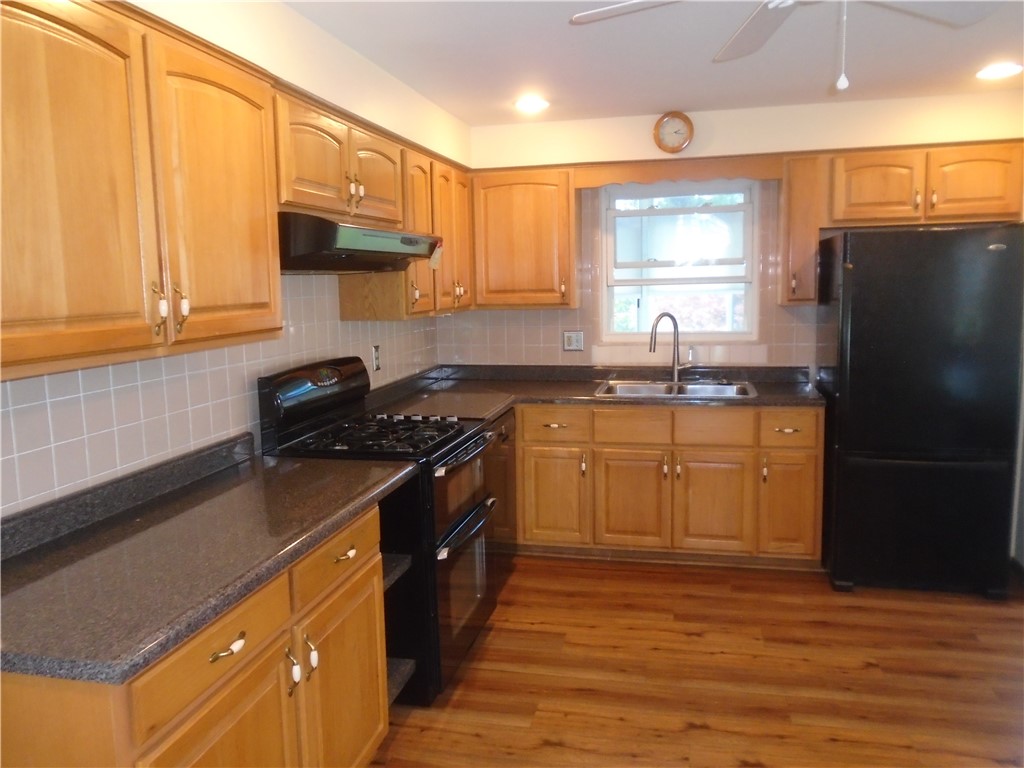 1040 Catherine Dr Dr, Conway, Pennsylvania image 7