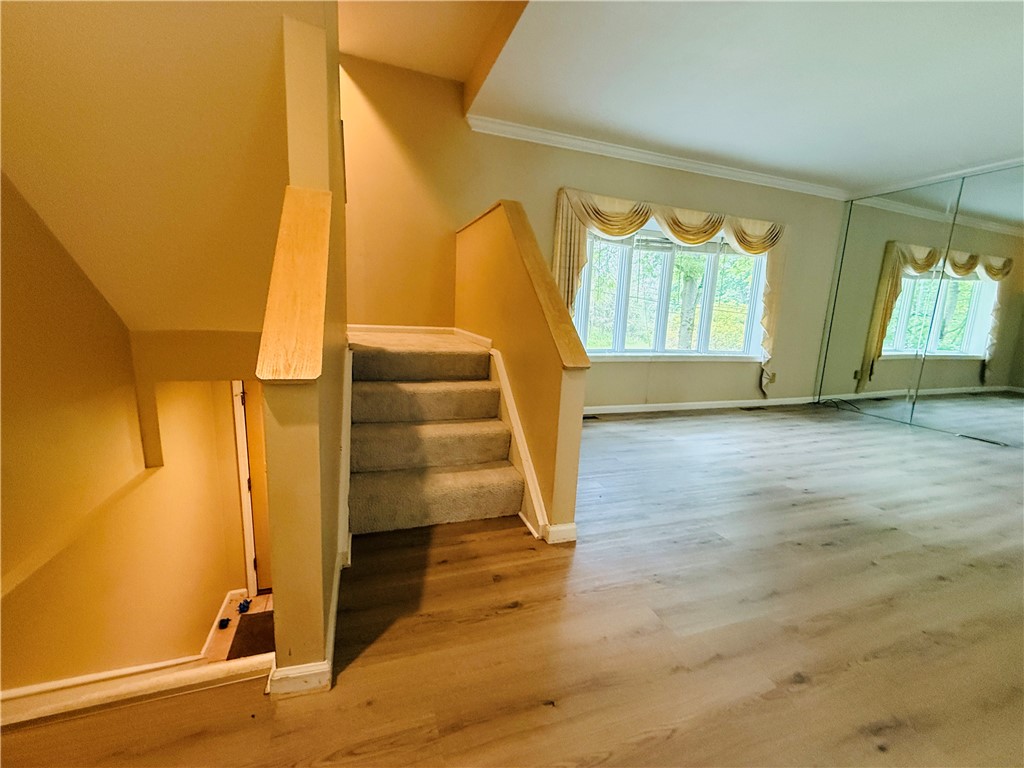McCandless, Pennsylvania 15044, United States, 3 Bedrooms Bedrooms, ,3 BathroomsBathrooms,Residential,Active,148495