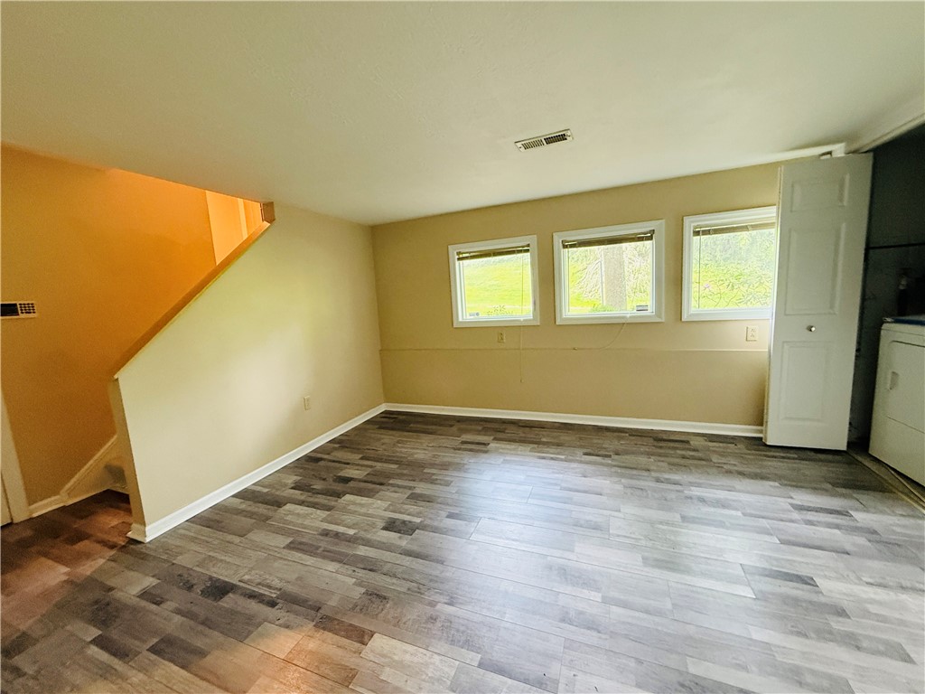 McCandless, Pennsylvania 15044, United States, 3 Bedrooms Bedrooms, ,3 BathroomsBathrooms,Residential,Active,148495