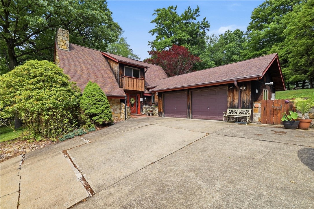 717 Zubal Rd