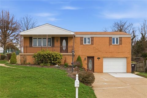 Photo of 1318 Cathell Rd, Pittsburgh, PA 15236 (MLS # 1743415)