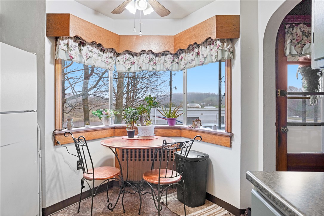 Summit Twp - Som, Pennsylvania 15552, United States, 4 Bedrooms Bedrooms, ,2 BathroomsBathrooms,Residential,Pending,104795