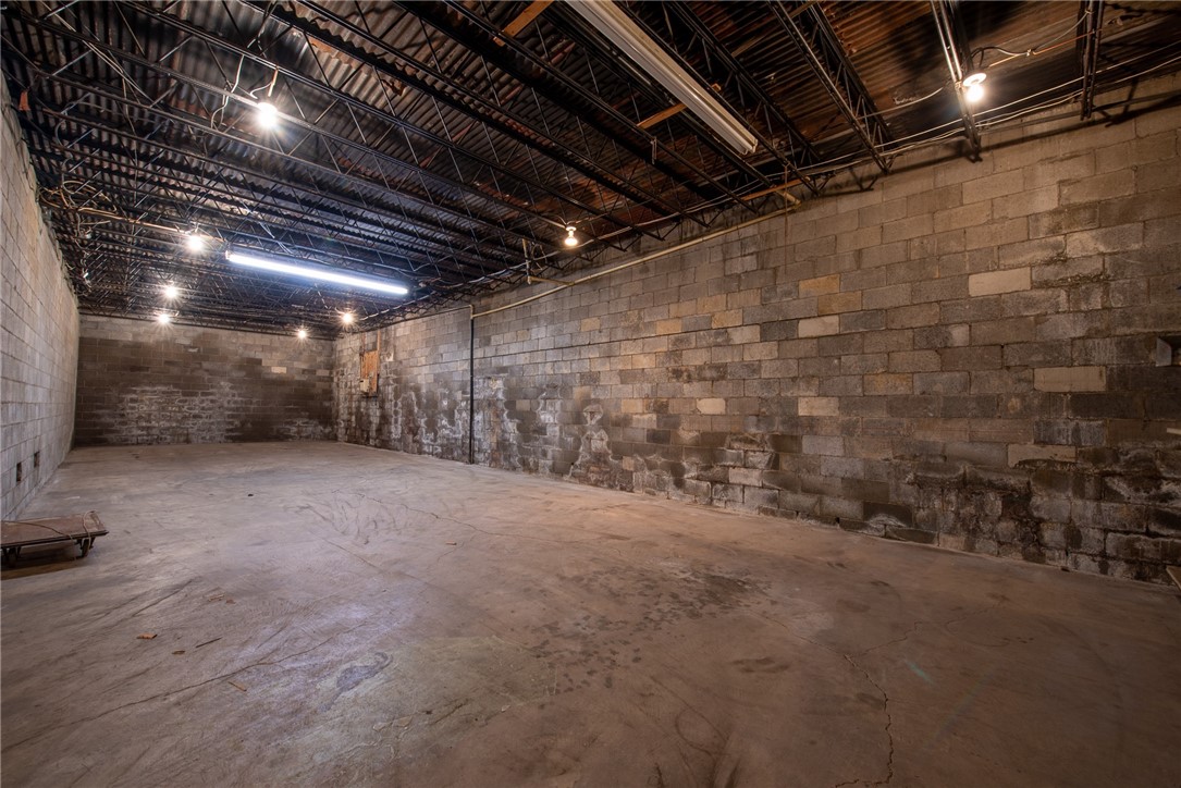 Vandergrift, Pennsylvania 15690, United States, ,Commercial,Active,206359