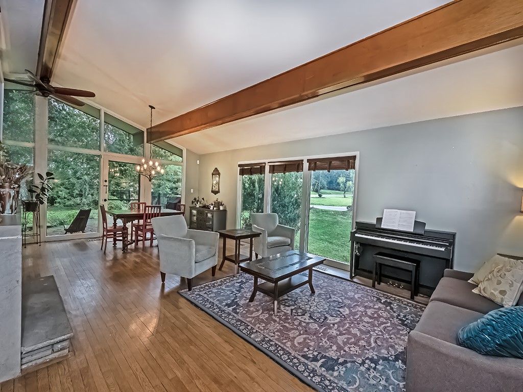 2636 SAMPLE ROAD