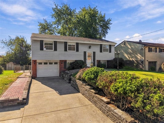 142 WILLIAM CIR, MC KEES ROCKS, PA 15136 - Image d386a9dabc18e4bf80328690fd08cbab/847855867