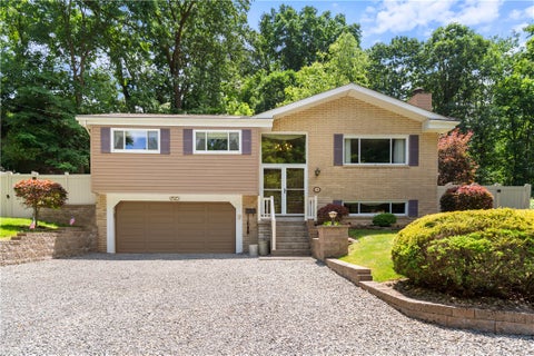 Photo of 118 Merwood Dr, Pittsburgh, PA 15214 (MLS # 1760483)