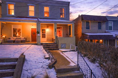 Photo of 1315 Virginia Ave, Pittsburgh, PA 15211 (MLS # 1741095)