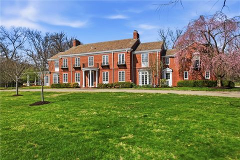 Photo of 600 Backbone Rd, Sewickley, PA 15143 (MLS # 1747119)