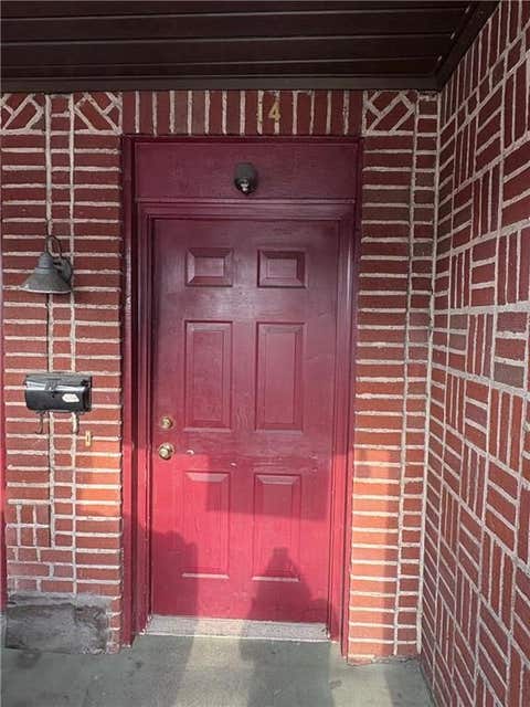 Photo for 2114 Murray Ave 2nd floor