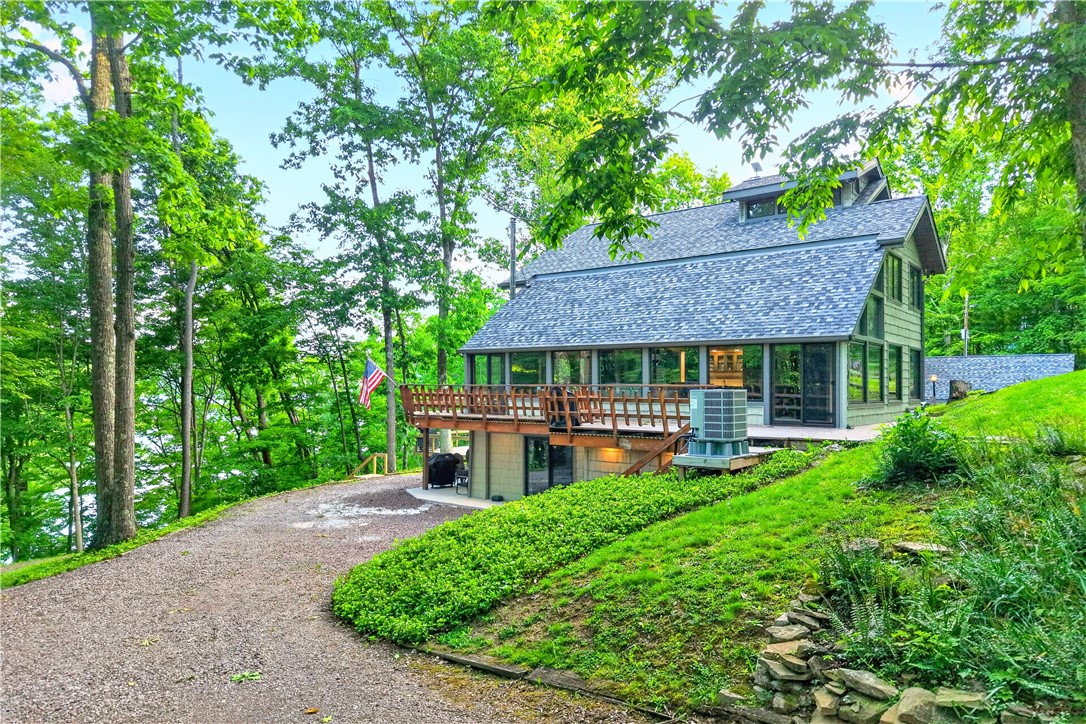 927 Wilkins Hollow Rd