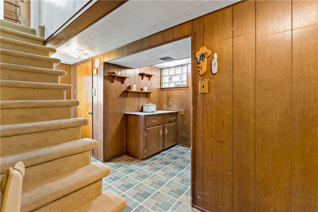 Monroeville, Pennsylvania 15146, United States, 2 Bedrooms Bedrooms, ,2 BathroomsBathrooms,Residential,Contingent,149413