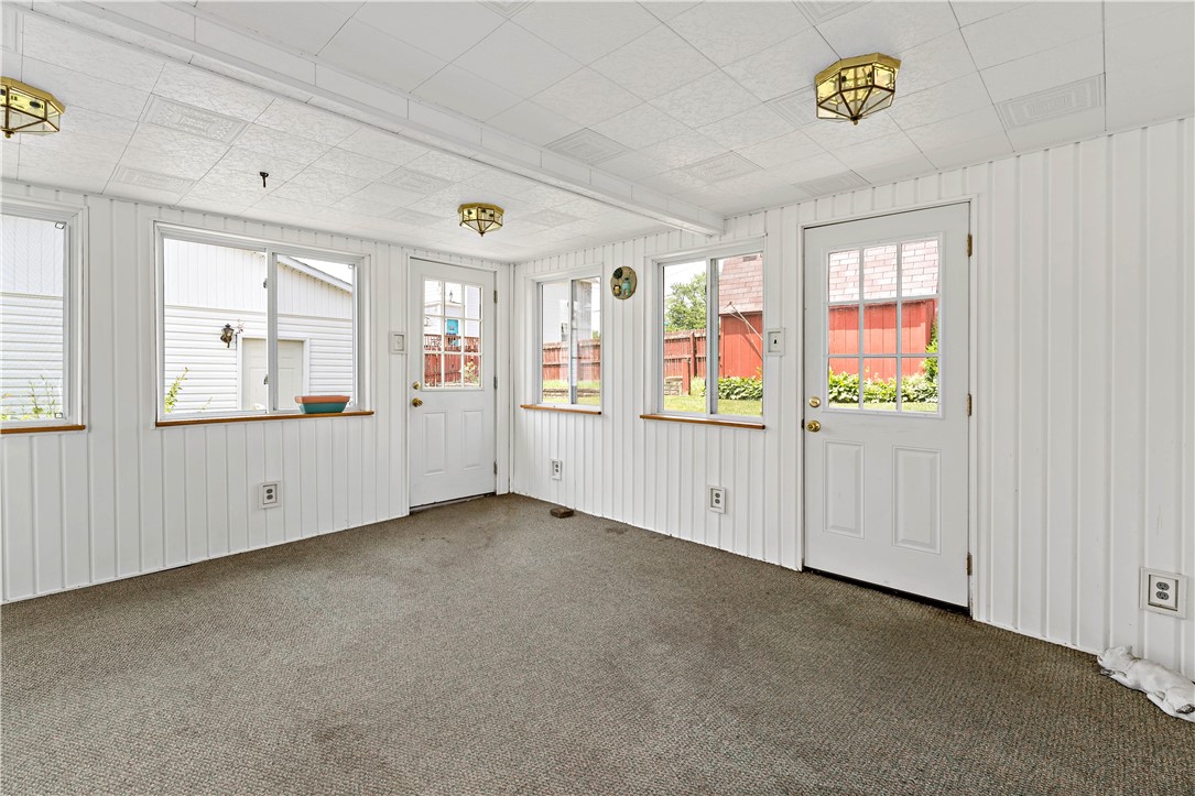 Monroeville, Pennsylvania 15146, United States, 2 Bedrooms Bedrooms, ,2 BathroomsBathrooms,Residential,Contingent,149413