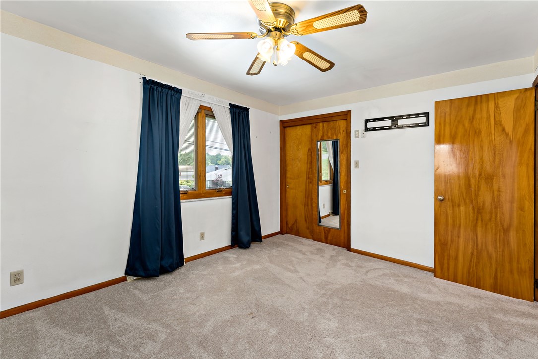 Monroeville, Pennsylvania 15146, United States, 2 Bedrooms Bedrooms, ,2 BathroomsBathrooms,Residential,Contingent,149413