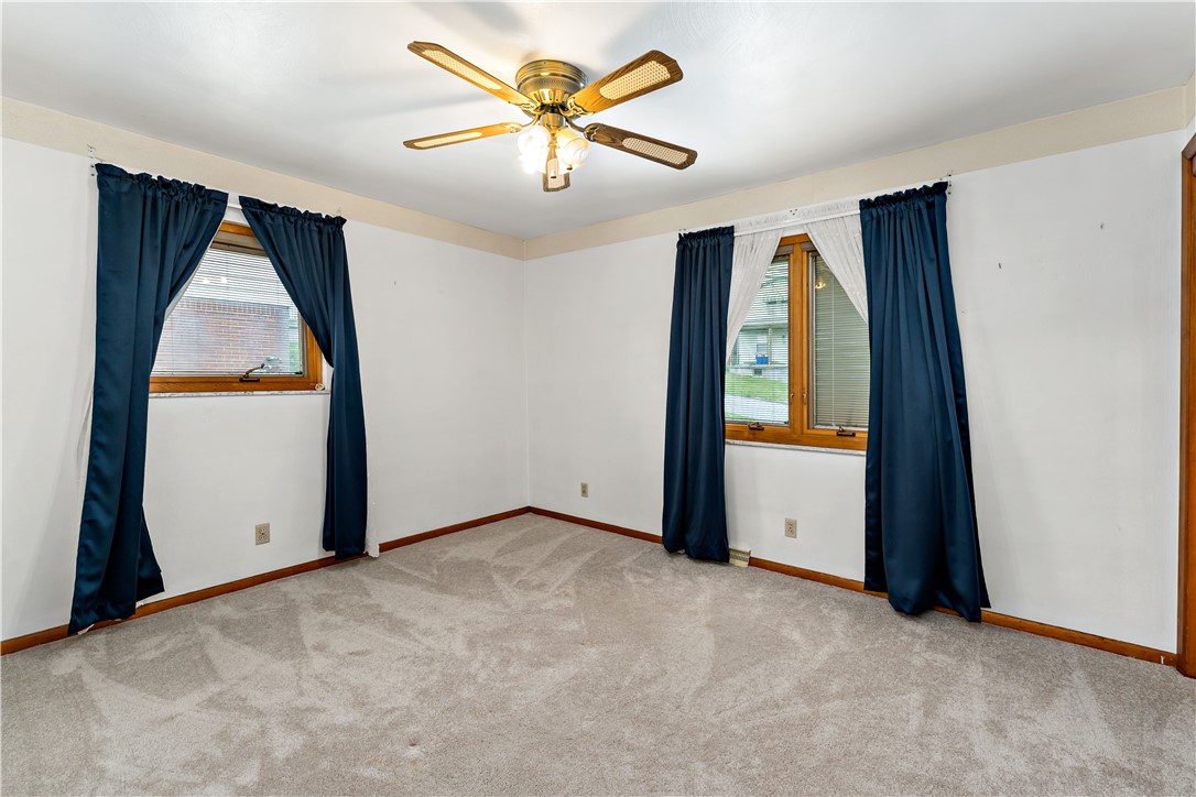 Monroeville, Pennsylvania 15146, United States, 2 Bedrooms Bedrooms, ,2 BathroomsBathrooms,Residential,Contingent,149413