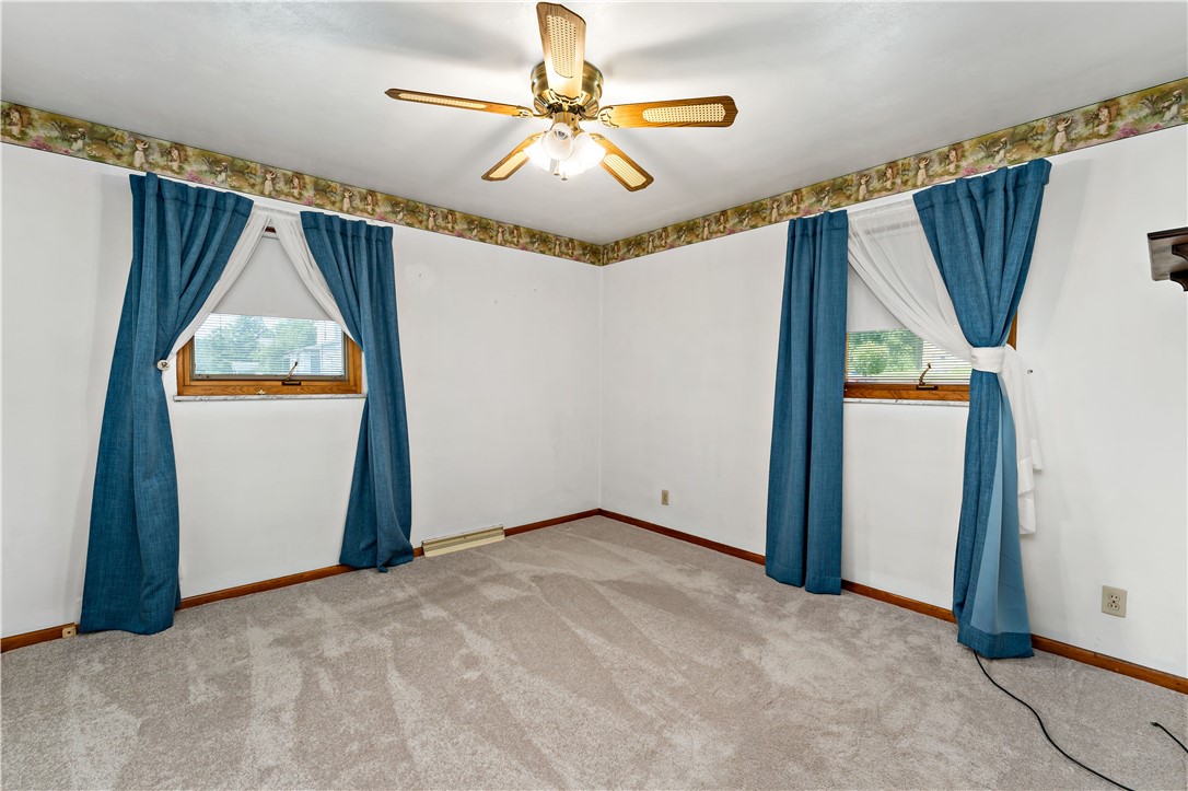 Monroeville, Pennsylvania 15146, United States, 2 Bedrooms Bedrooms, ,2 BathroomsBathrooms,Residential,Contingent,149413