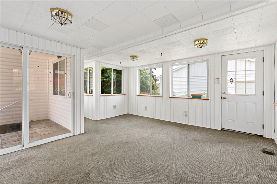 Monroeville, Pennsylvania 15146, United States, 2 Bedrooms Bedrooms, ,2 BathroomsBathrooms,Residential,Contingent,149413