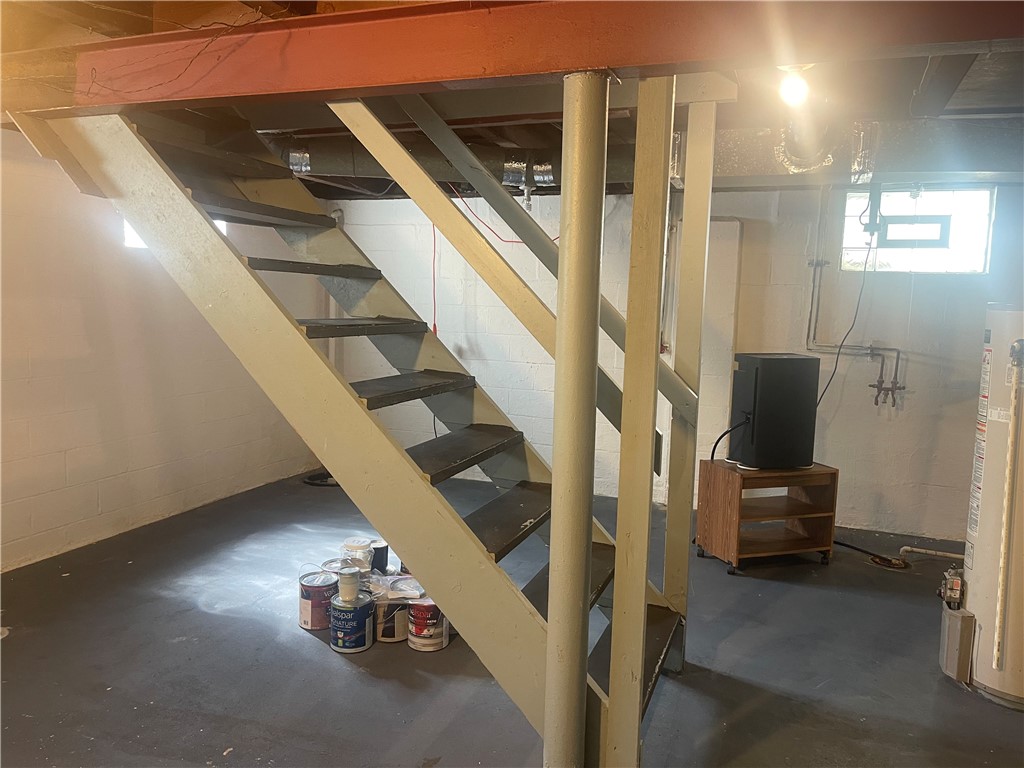 Sharon, Pennsylvania 16146, United States, 2 Bedrooms Bedrooms, ,1 BathroomBathrooms,Residential,Active,178606