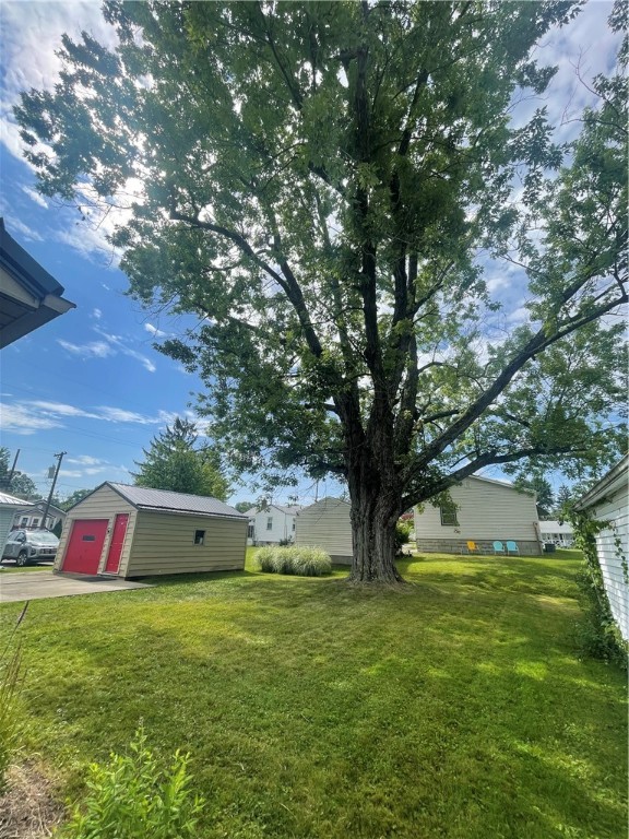 Sharon, Pennsylvania 16146, United States, 2 Bedrooms Bedrooms, ,1 BathroomBathrooms,Residential,Active,178606