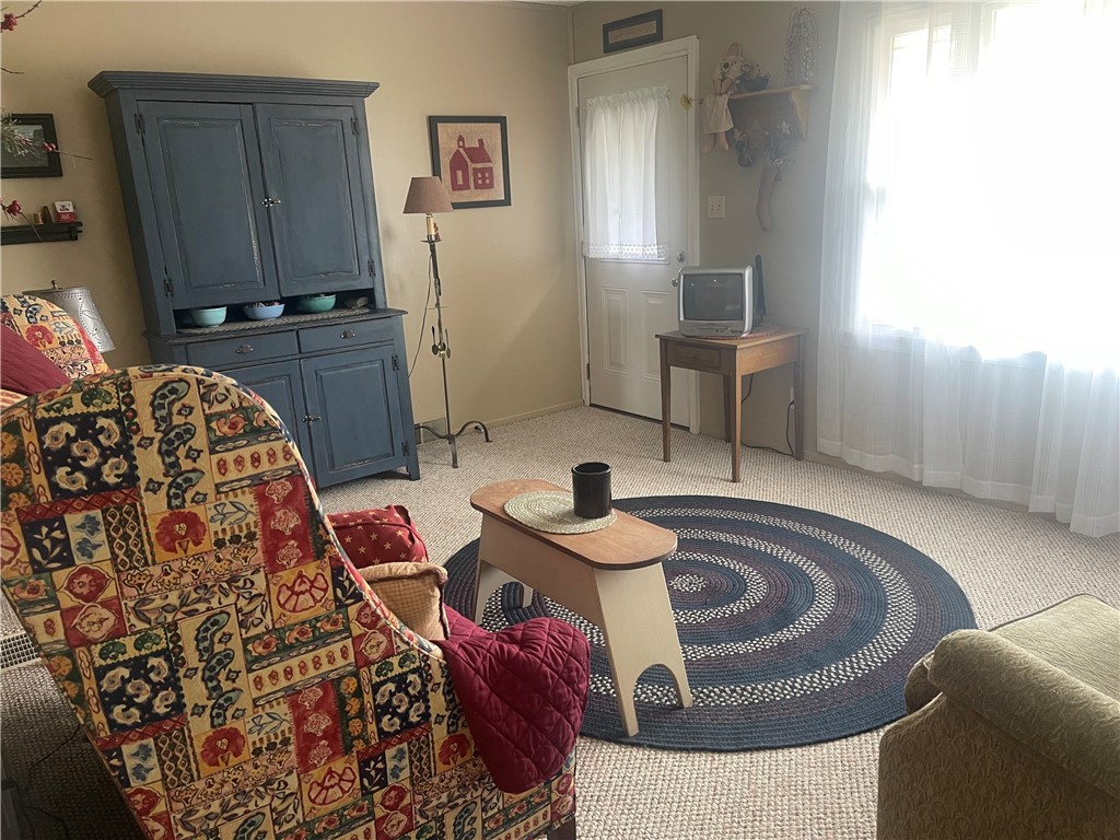 Sharon, Pennsylvania 16146, United States, 2 Bedrooms Bedrooms, ,1 BathroomBathrooms,Residential,Active,178606