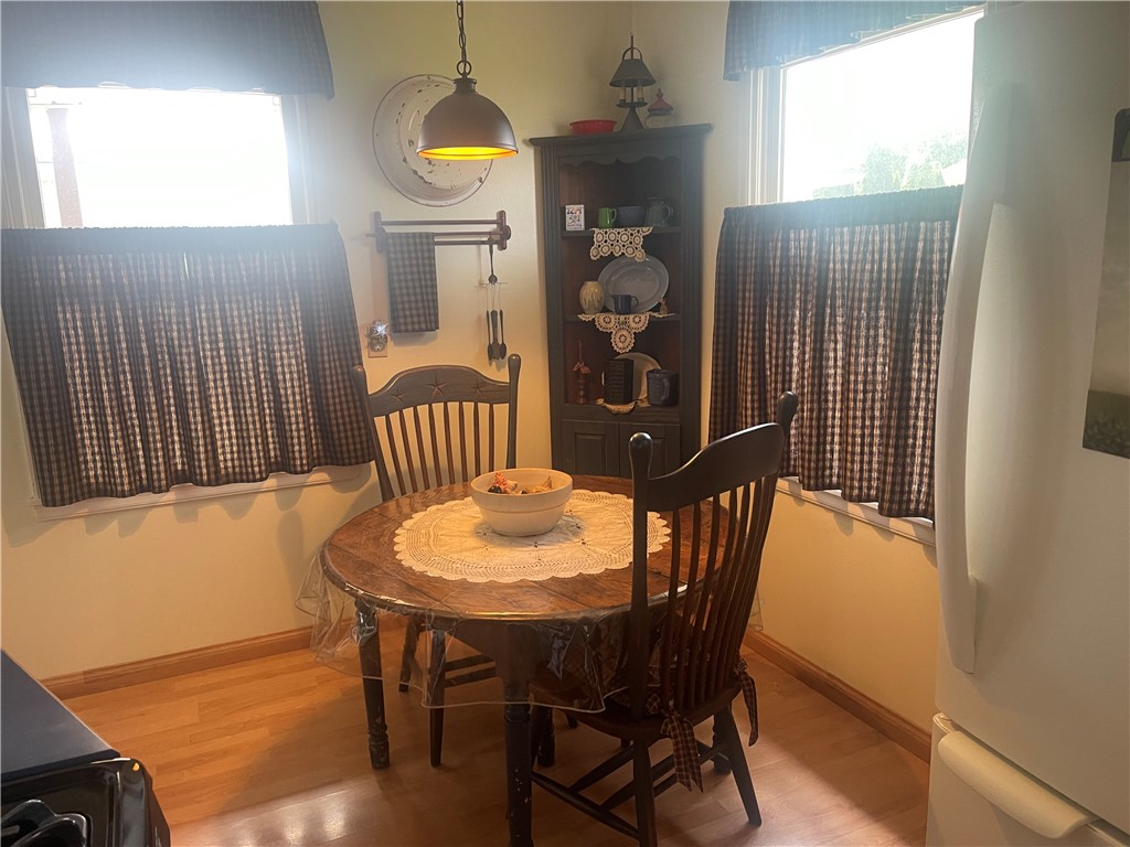 Sharon, Pennsylvania 16146, United States, 2 Bedrooms Bedrooms, ,1 BathroomBathrooms,Residential,Active,178606