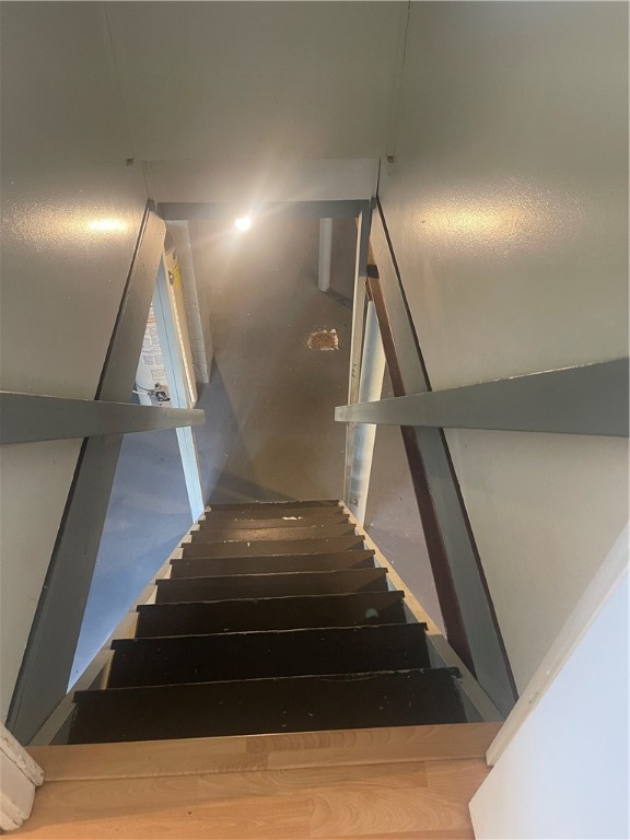 Sharon, Pennsylvania 16146, United States, 2 Bedrooms Bedrooms, ,1 BathroomBathrooms,Residential,Active,178606