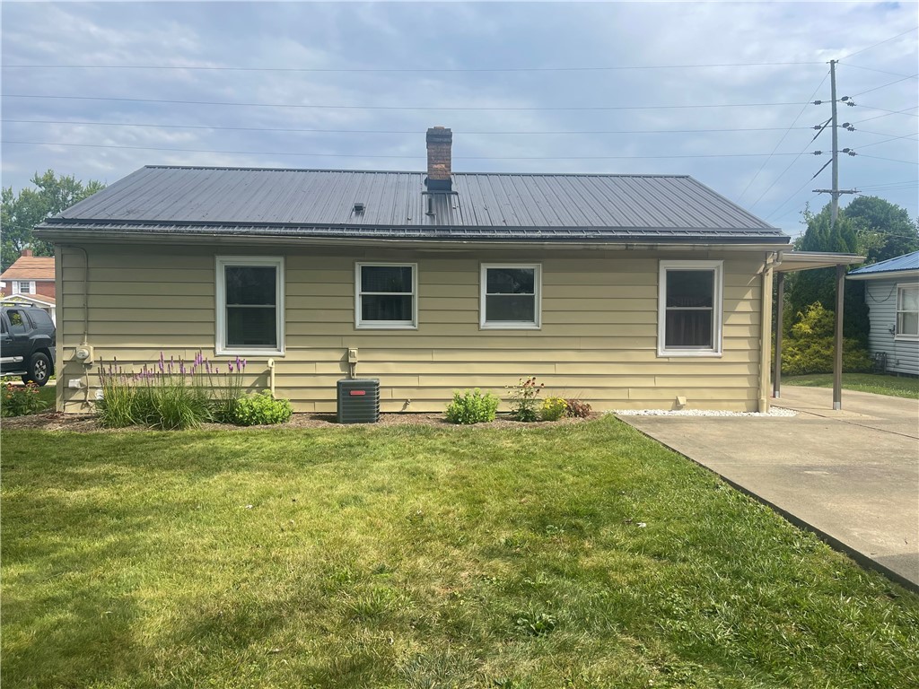 Sharon, Pennsylvania 16146, United States, 2 Bedrooms Bedrooms, ,1 BathroomBathrooms,Residential,Active,178606