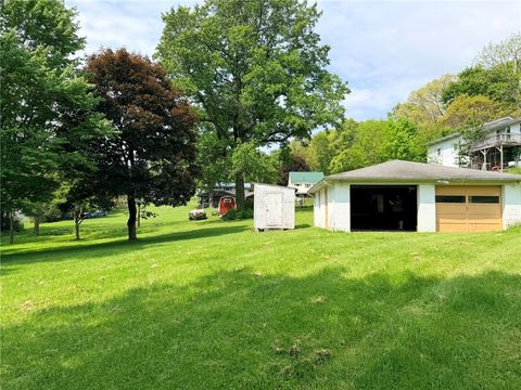 Photo of 0 Williams Road, Burgettstown, PA 15021 (MLS # 1758592)