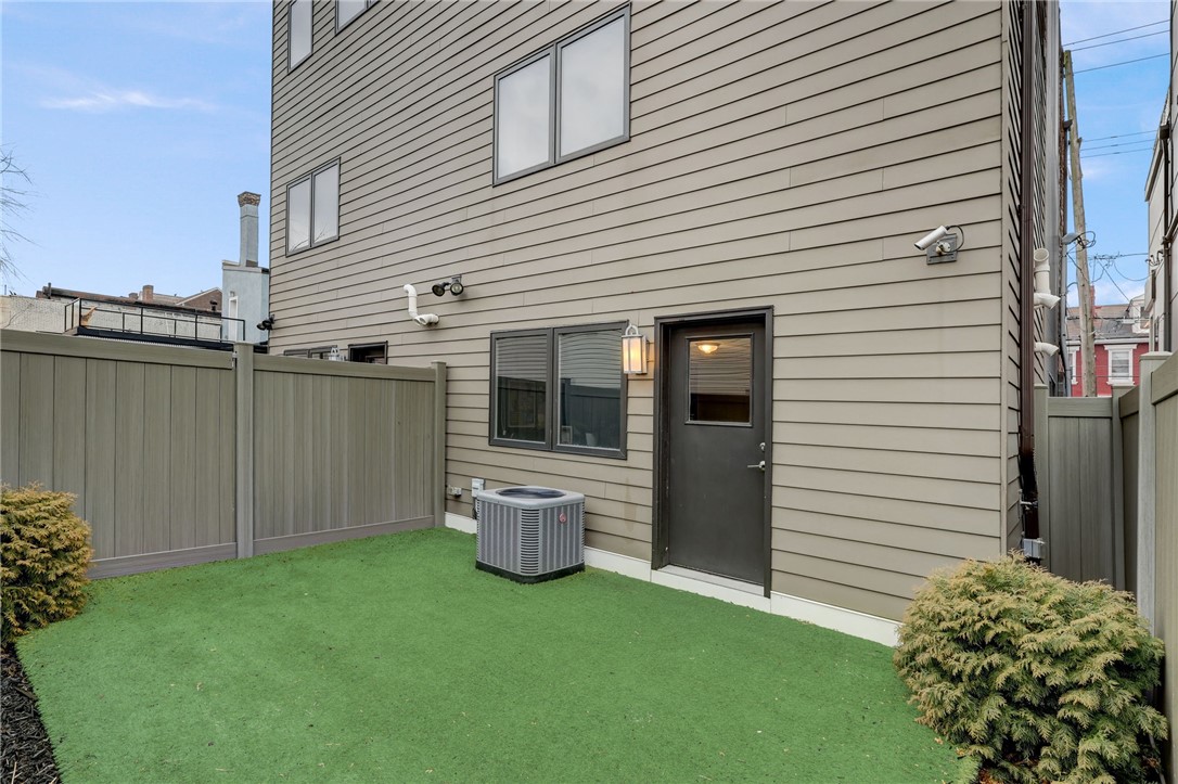 4707 Hatfield St, Lawrenceville, Pennsylvania image 4