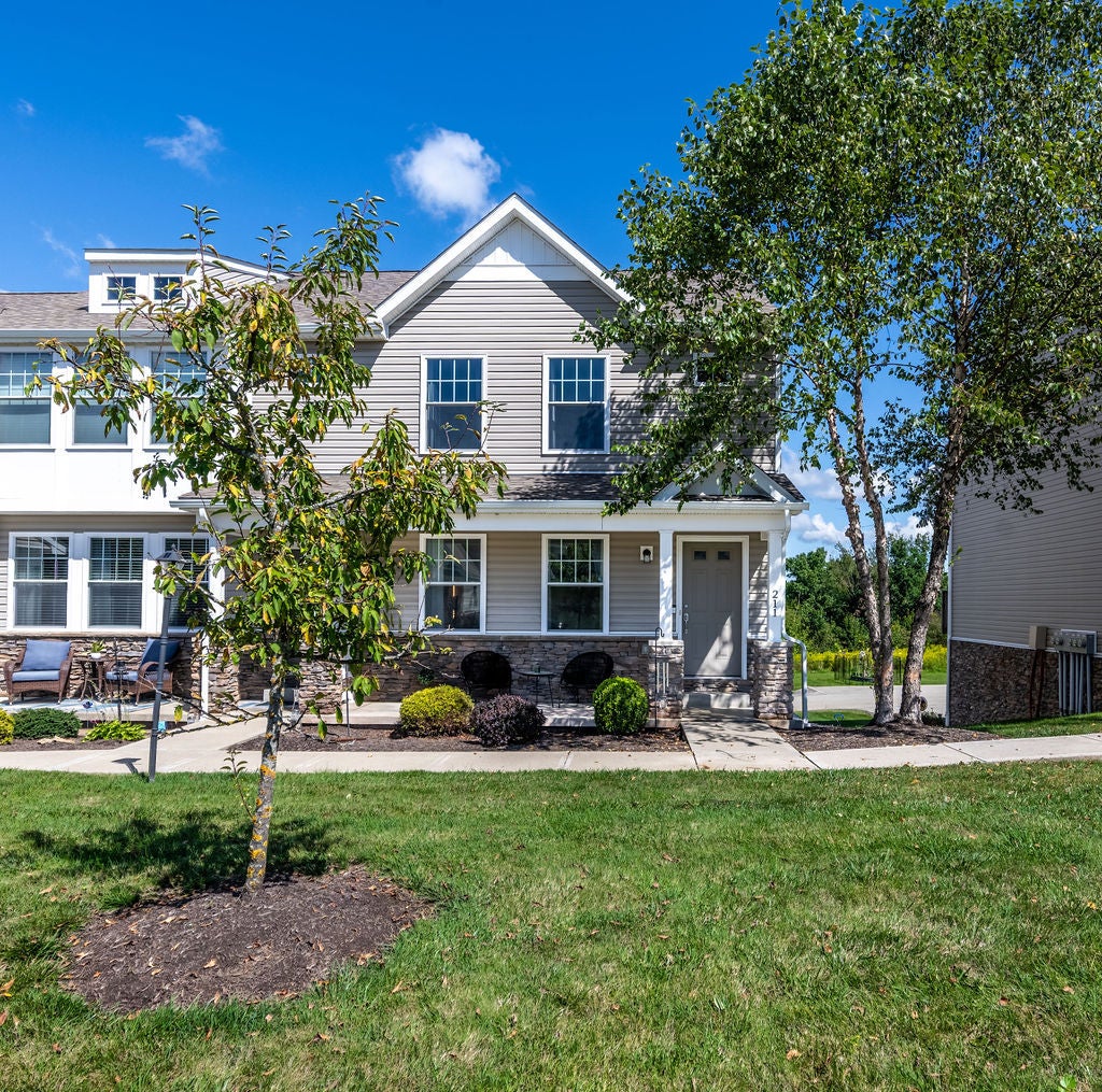 211 Spring Blossom Circle