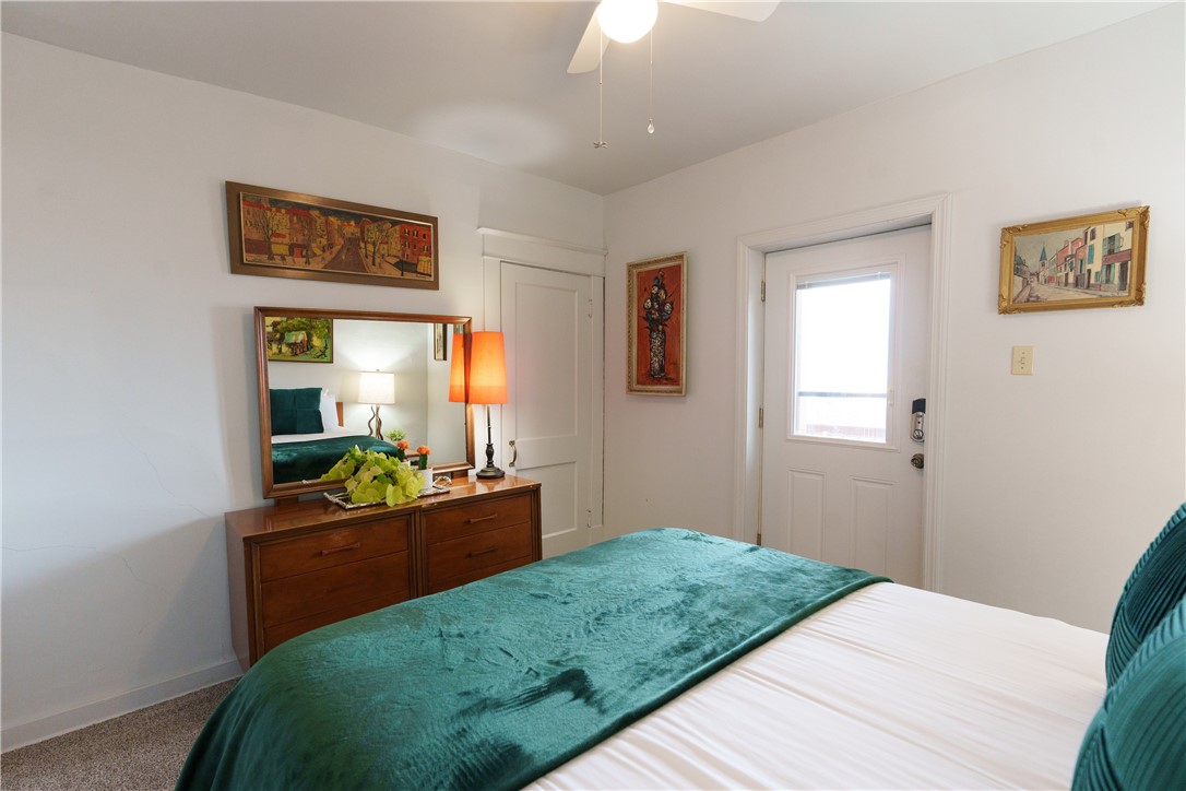 Mt Washington, Pennsylvania 15211, United States, 2 Bedrooms Bedrooms, ,1 BathroomBathrooms,Residential,Active,230712