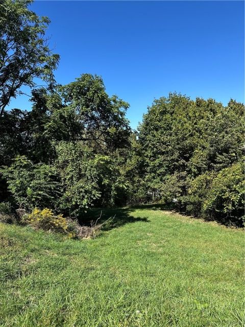 lot Sunset Dr West Mifflin PA 15122