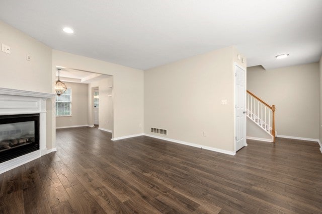 203 Northglen Ct