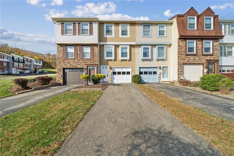 Photo for 144 Ligonier Ct