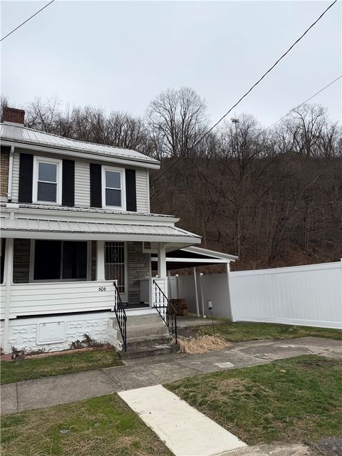 Homes For Sale - 606 6th Ave Ave<br/> Armstrong County, Ford City Boro, PA 16226