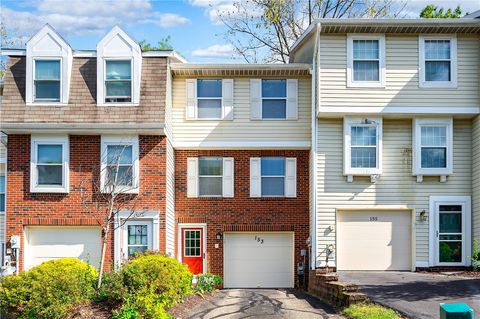 Photo of 153 Rossmor Ct, Pittsburgh, PA 15229 (MLS # 1747488)