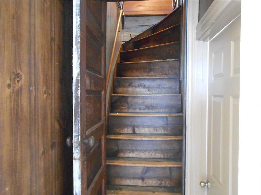 Perryopolis, Pennsylvania 15473, United States, 3 Bedrooms Bedrooms, ,2 BathroomsBathrooms,Residential,Active,212016