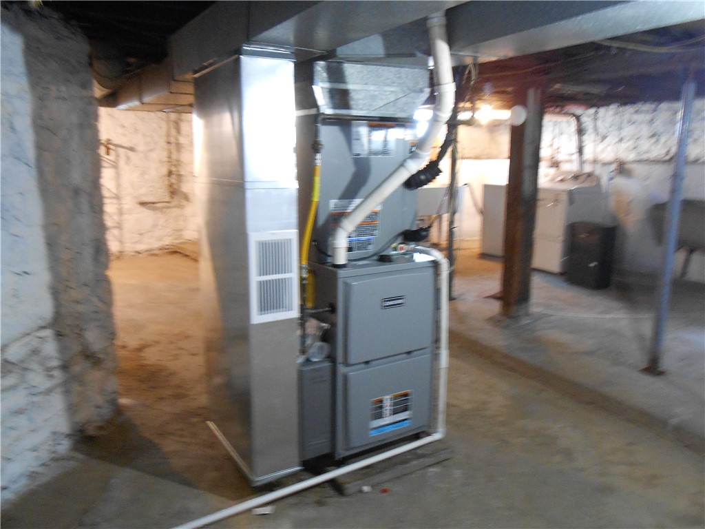 Perryopolis, Pennsylvania 15473, United States, 3 Bedrooms Bedrooms, ,2 BathroomsBathrooms,Residential,Active,212016