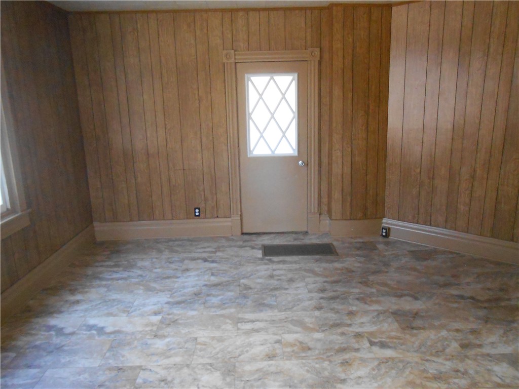 Perryopolis, Pennsylvania 15473, United States, 3 Bedrooms Bedrooms, ,2 BathroomsBathrooms,Residential,Active,212016