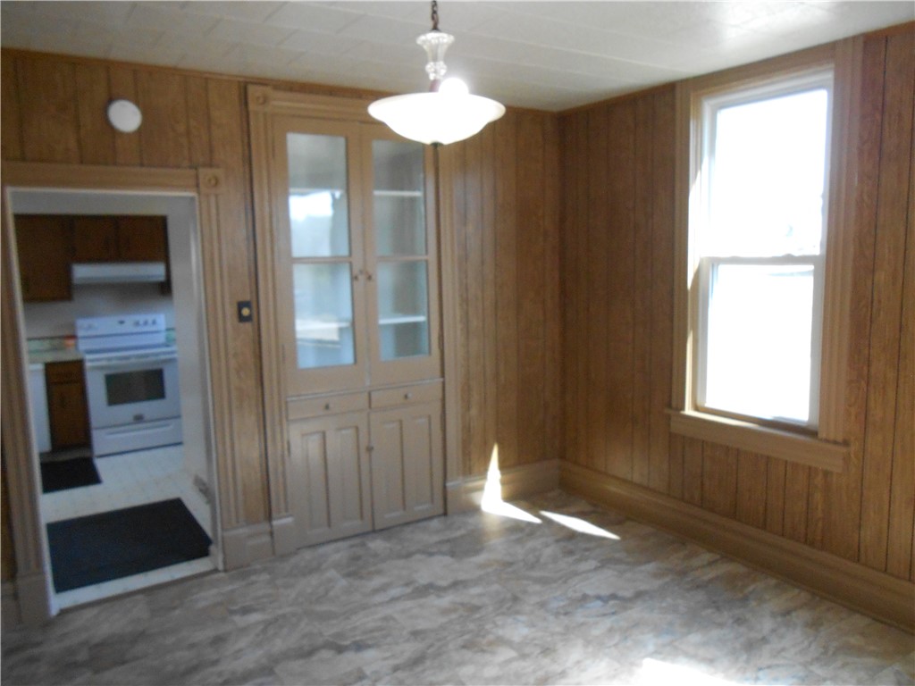 Perryopolis, Pennsylvania 15473, United States, 3 Bedrooms Bedrooms, ,2 BathroomsBathrooms,Residential,Active,212016