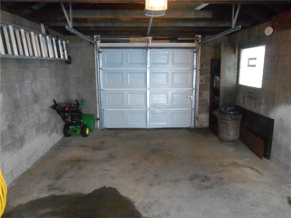 Perryopolis, Pennsylvania 15473, United States, 3 Bedrooms Bedrooms, ,2 BathroomsBathrooms,Residential,Active,212016