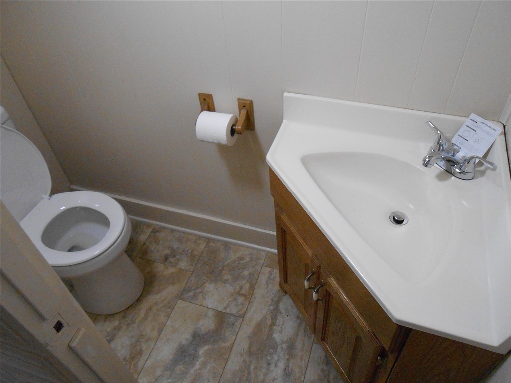 Perryopolis, Pennsylvania 15473, United States, 3 Bedrooms Bedrooms, ,2 BathroomsBathrooms,Residential,Active,212016