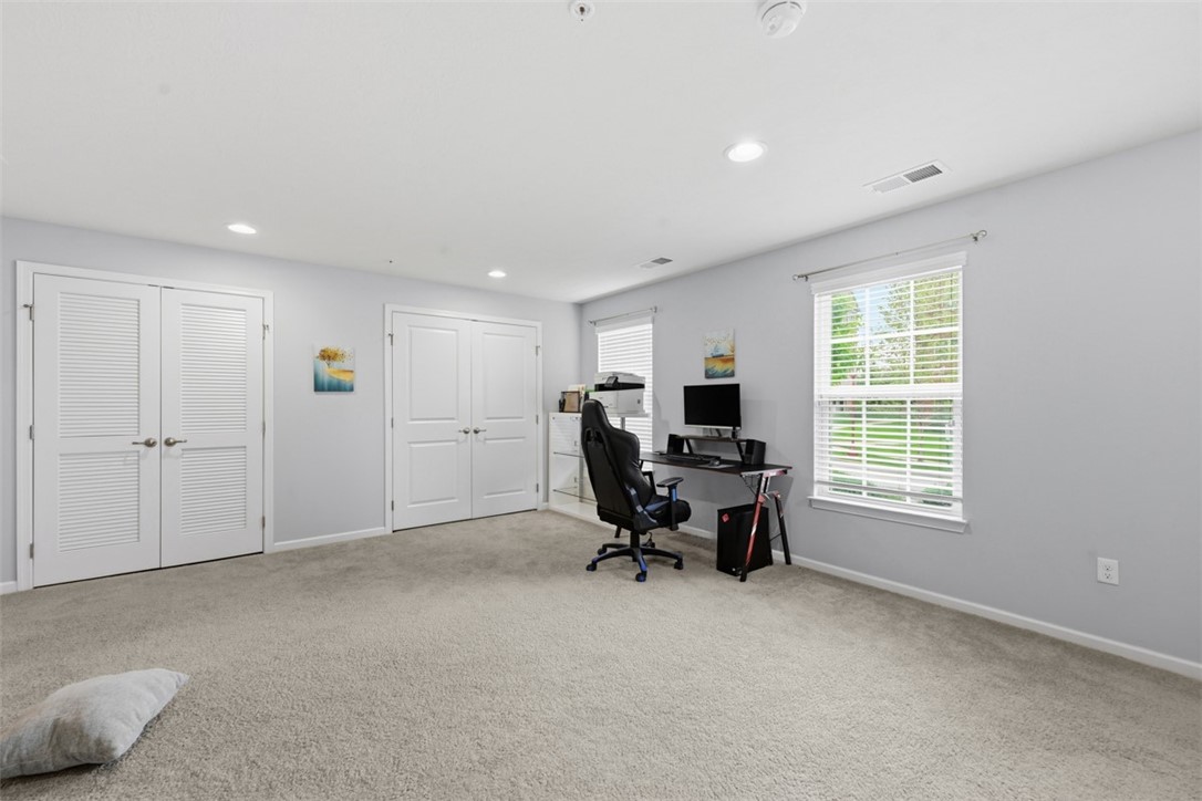 224 Thornapple Ln
