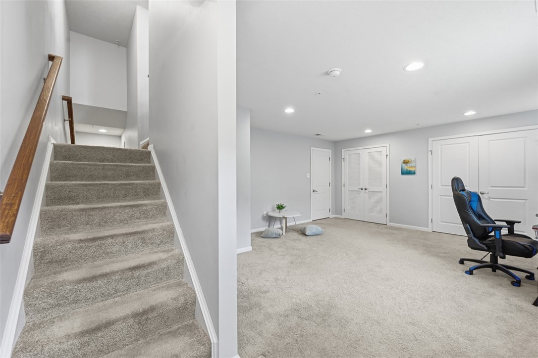 224 Thornapple Ln