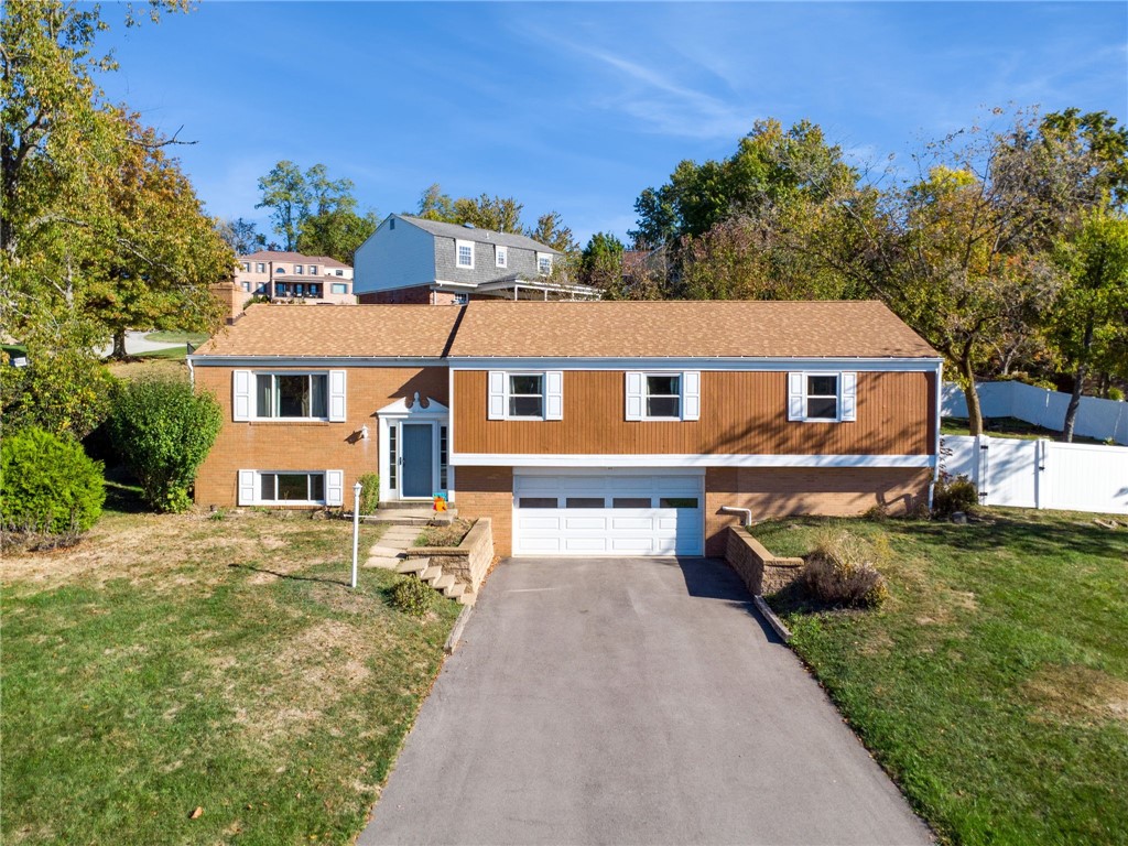 North Strabane, Pennsylvania 15317, United States, 4 Bedrooms Bedrooms, ,3 BathroomsBathrooms,Residential,Active,230802