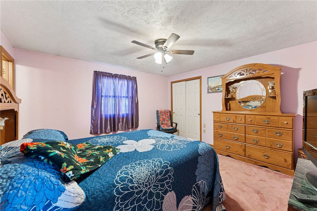 North Strabane, Pennsylvania 15317, United States, 4 Bedrooms Bedrooms, ,3 BathroomsBathrooms,Residential,Active,230802