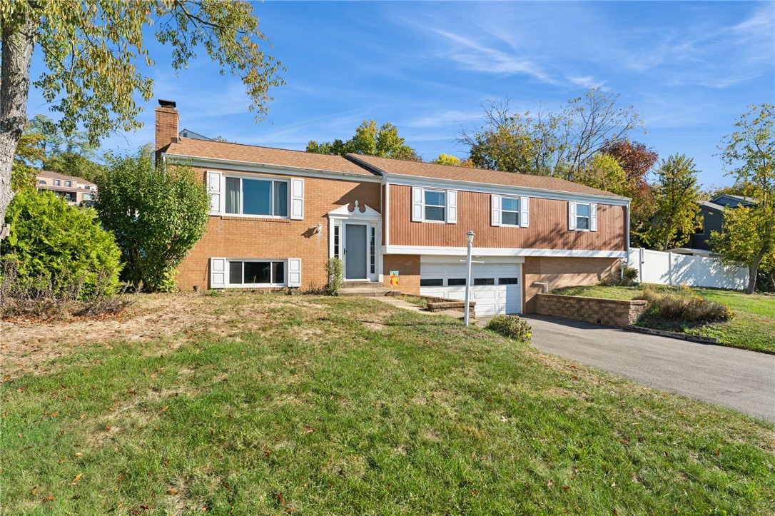 North Strabane, Pennsylvania 15317, United States, 4 Bedrooms Bedrooms, ,3 BathroomsBathrooms,Residential,Active,230802