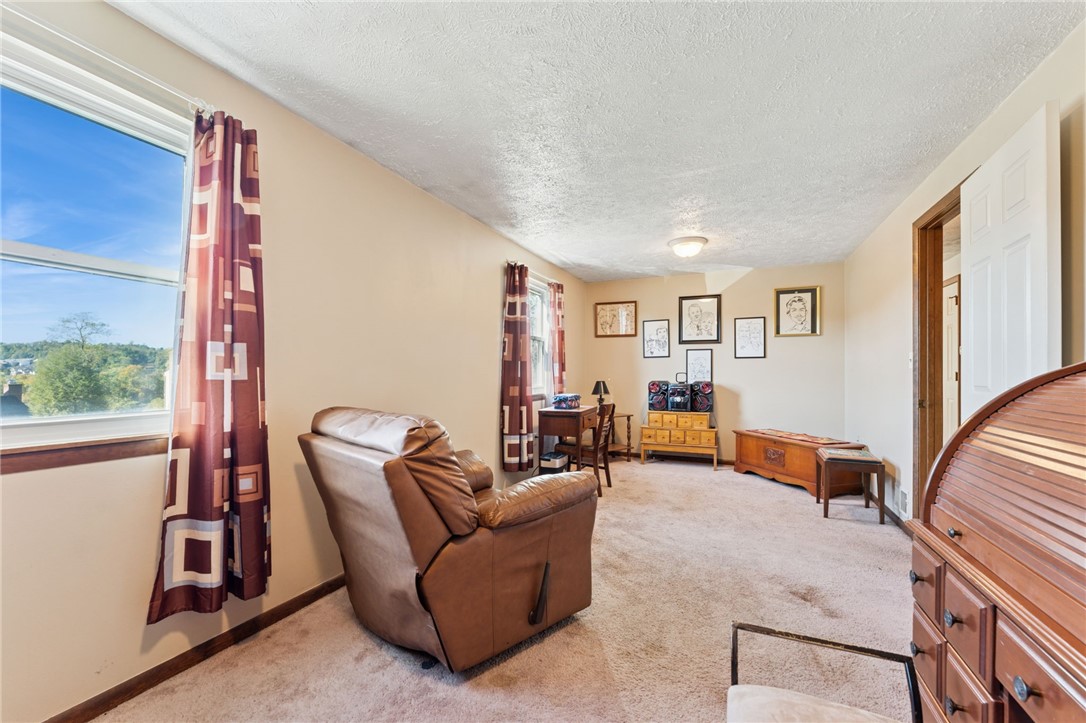 North Strabane, Pennsylvania 15317, United States, 4 Bedrooms Bedrooms, ,3 BathroomsBathrooms,Residential,Active,230802